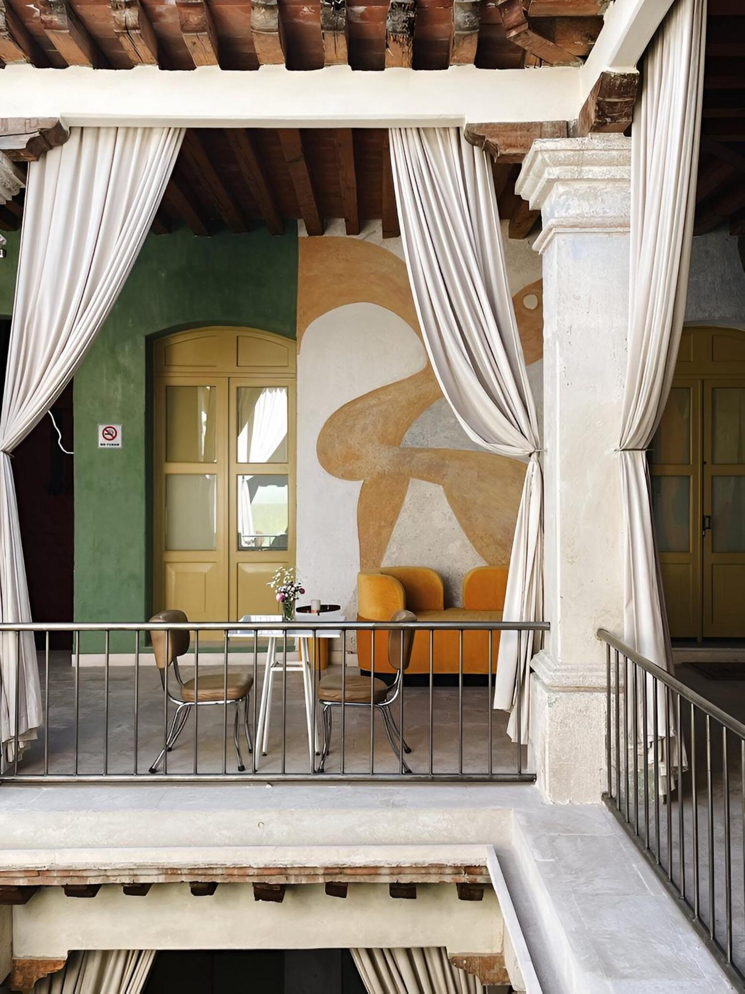 Pug Seal Oaxaca Hotel Exterior photo